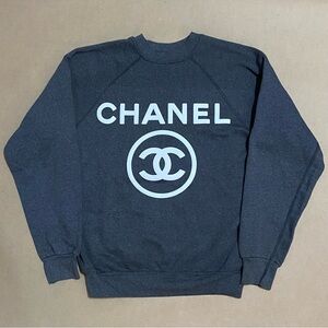 Vintage BL 1980s Chanel sweatshirt with puff print